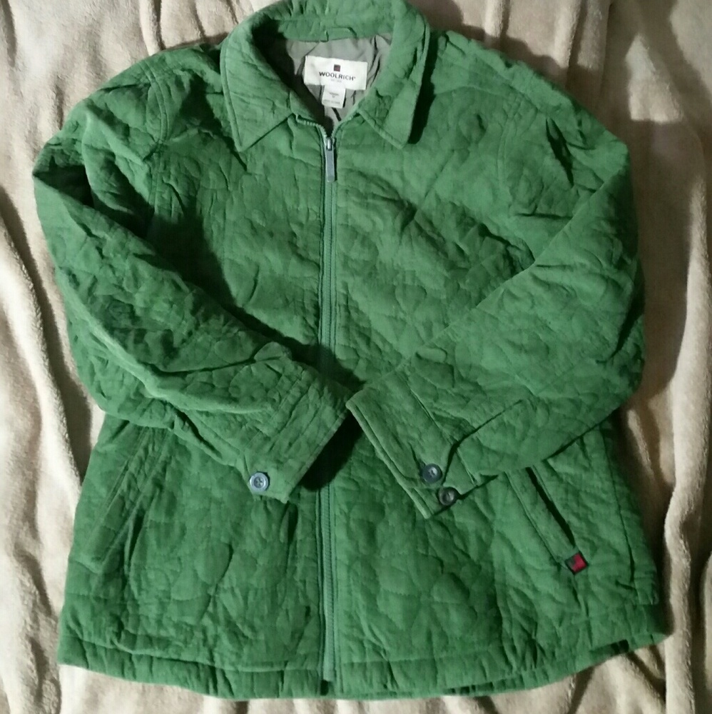 Woolrich medium weight green coat